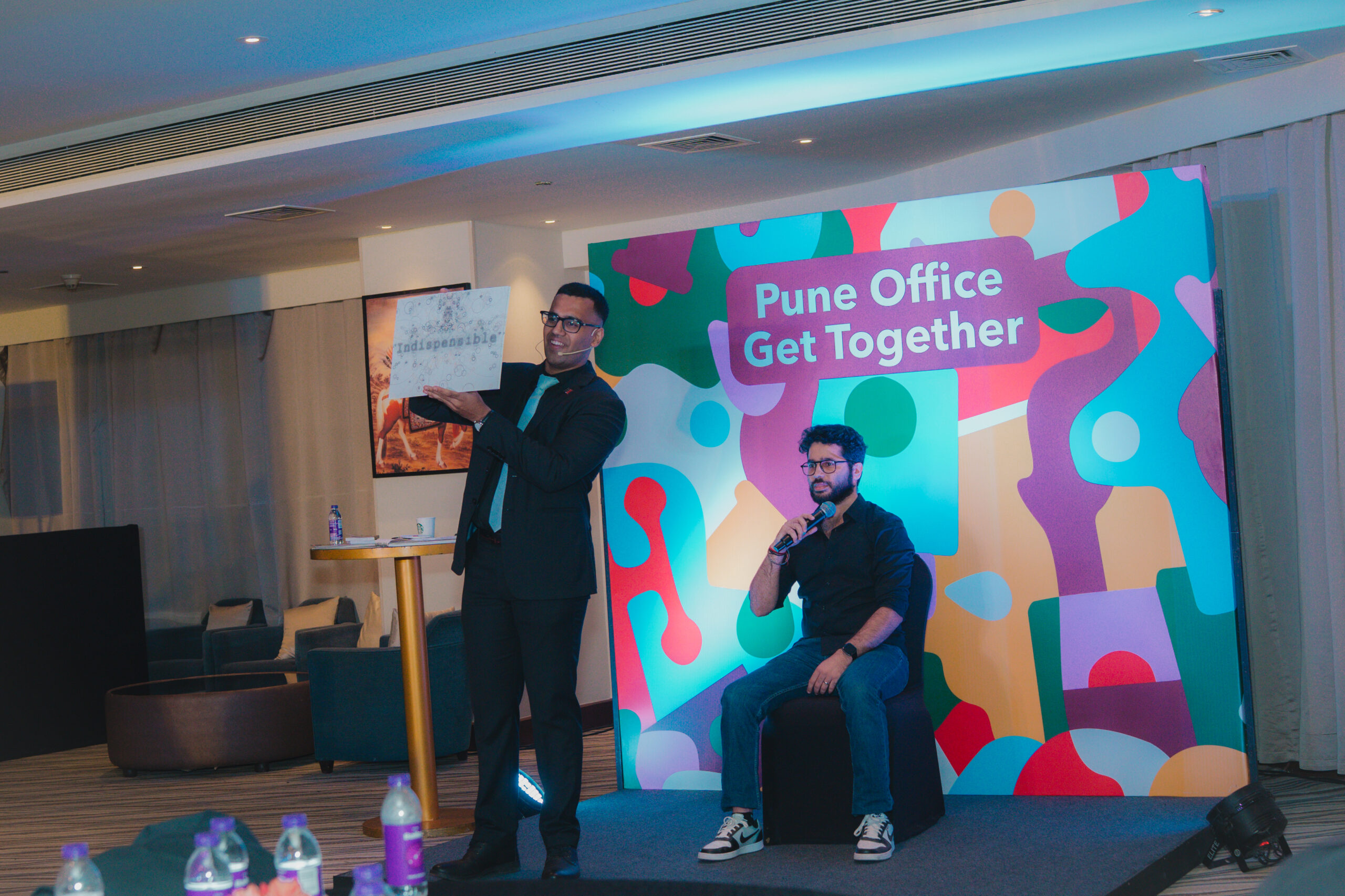 01-53 Yash Pataskar during a corporate show - a demonstration of mind reading and mentalism - mind reader photo