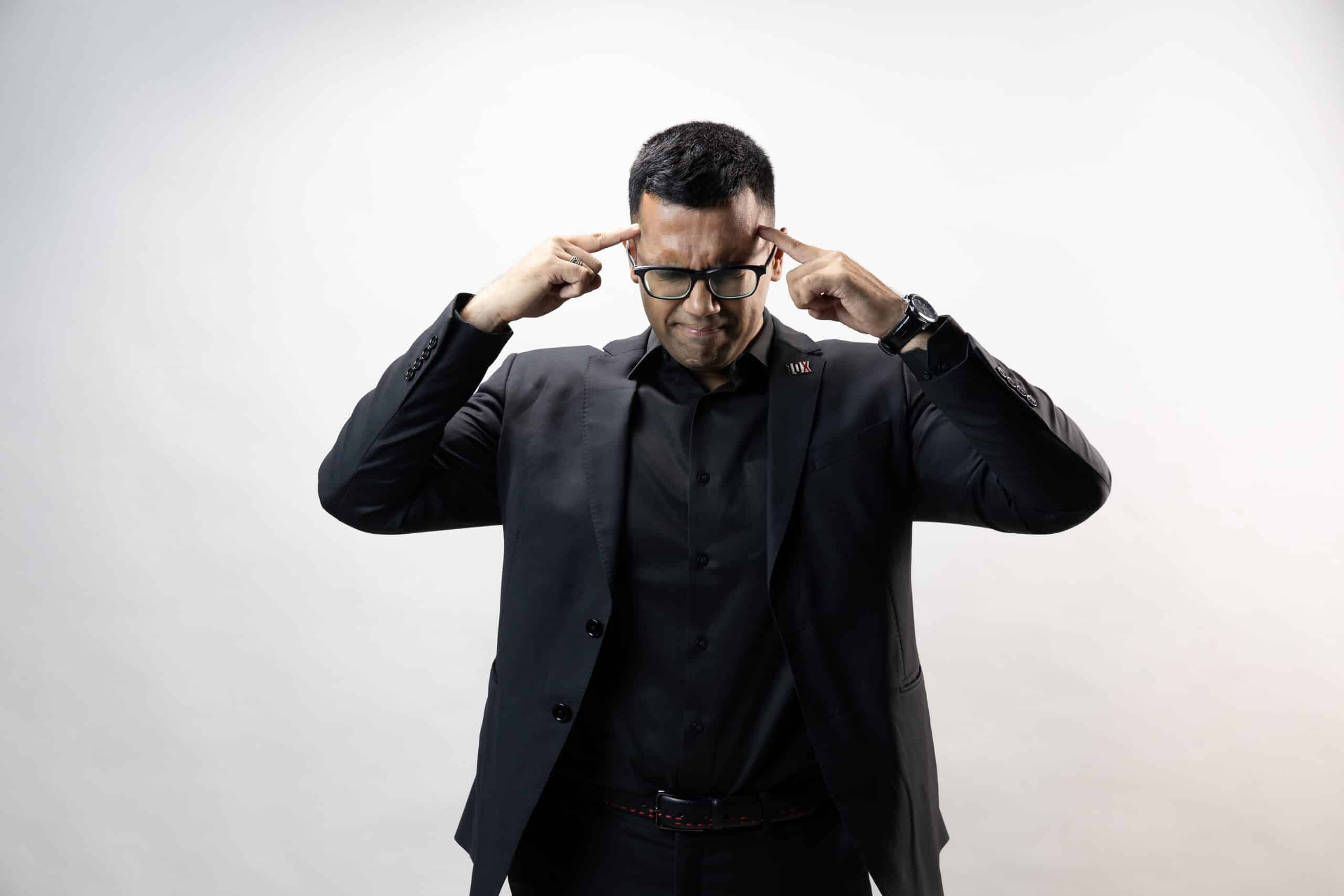 435A4436 Corporate Mentalist in India: What Really Happens Inside a Corporate Mentalism Show?