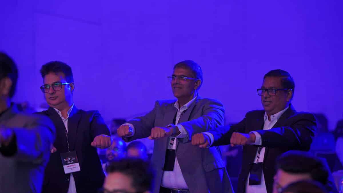 Premier Mentalist & Hypnotist: Yash Pataskar 8 Audience Participating in Mentalist Performance in Jaipur, India